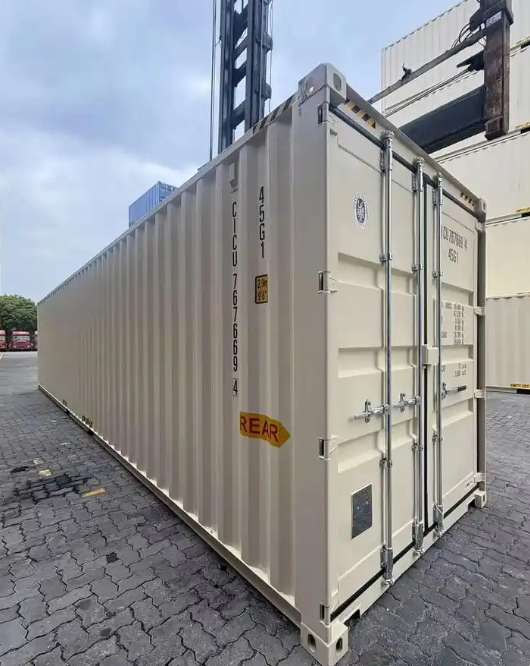 成華電動(dòng)坦克搬運(yùn)車一一集裝箱與重型貨物的高效轉(zhuǎn)運(yùn)